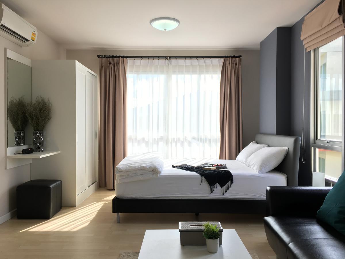 Modern Studio Room At Kathu Luaran gambar