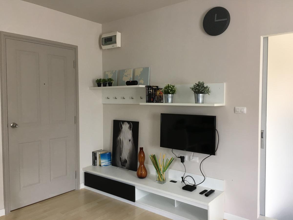 Modern Studio Room At Kathu Luaran gambar